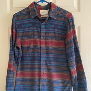 Men’s Aztec Button up Long Sleeve-Excellent condition!